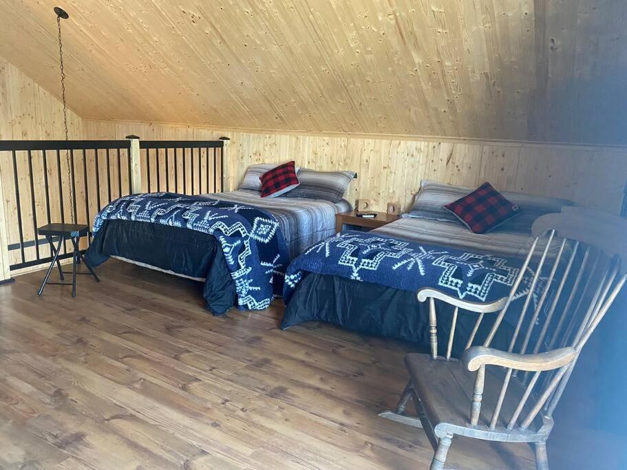 Le Jazz- Chalet Rustique/Chic Avec Spa Notre-Dame-Des-Bois Exteriör bild