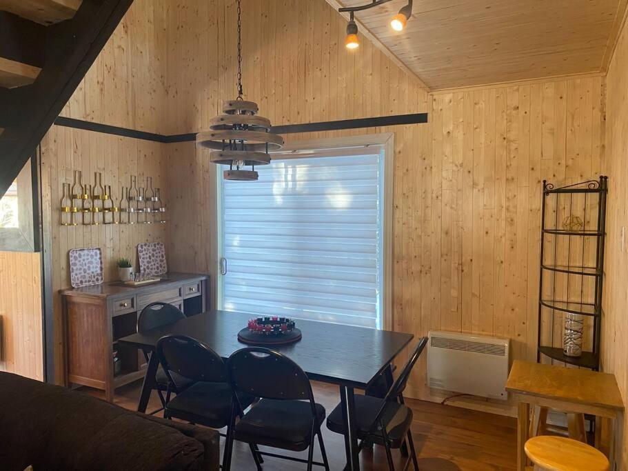 Le Jazz- Chalet Rustique/Chic Avec Spa Notre-Dame-Des-Bois Exteriör bild