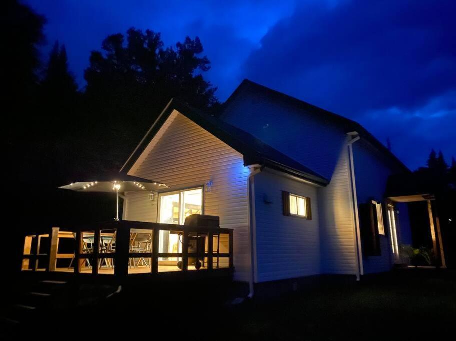 Le Jazz- Chalet Rustique/Chic Avec Spa Notre-Dame-Des-Bois Exteriör bild